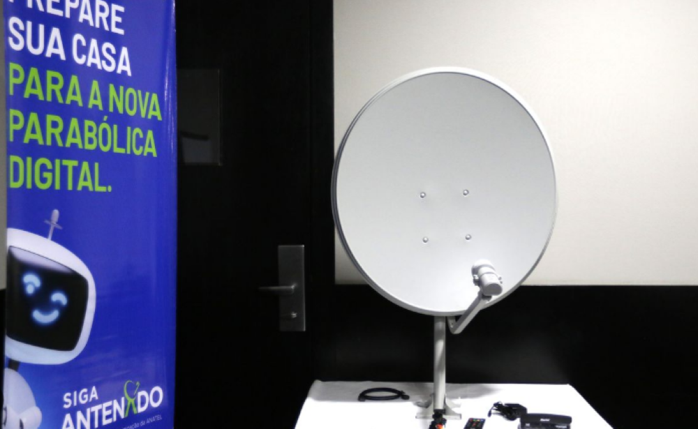Kit TV Digital com antena parabólica, disponível para beneficiários do CadÚnico