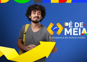 Jovem estudante sorrindo com mochila amarela ao lado do logo do Programa Pé-de-Meia, que oferece bônus de R$ 200 para participantes do Enem, com seta ascendente simbolizando incentivo ao ensino médio.